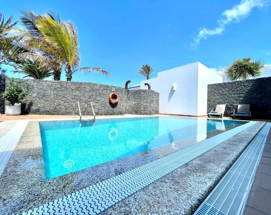 Villas Mamma Mia Pool Heat Private & Jacuzzi Playa Blanca  Ngoại thất bức ảnh