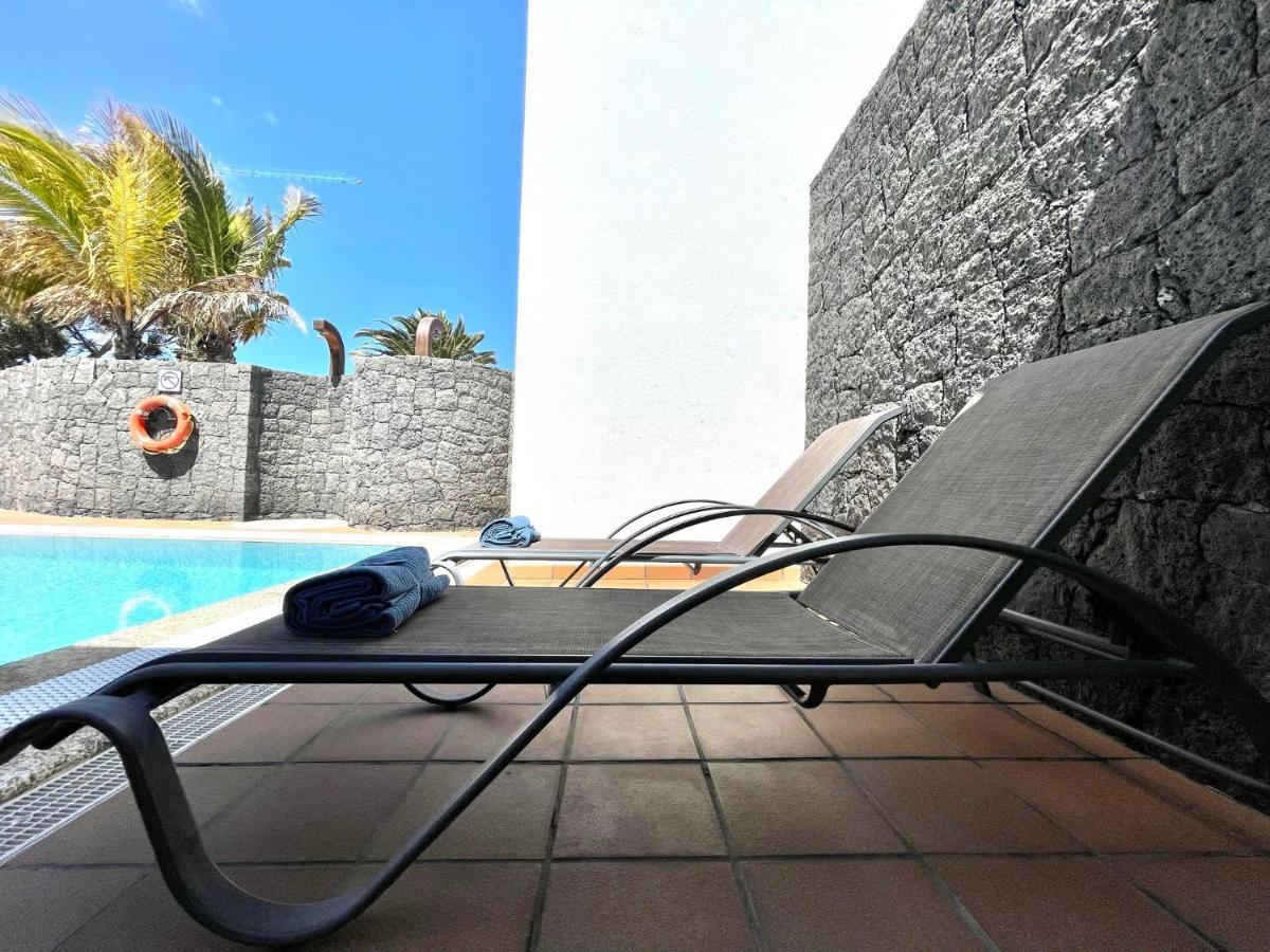 Villas Mamma Mia Pool Heat Private & Jacuzzi Playa Blanca  Ngoại thất bức ảnh