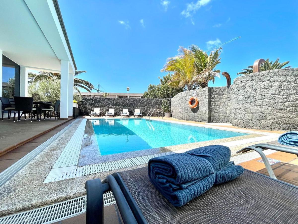 Villas Mamma Mia Pool Heat Private & Jacuzzi Playa Blanca  Ngoại thất bức ảnh