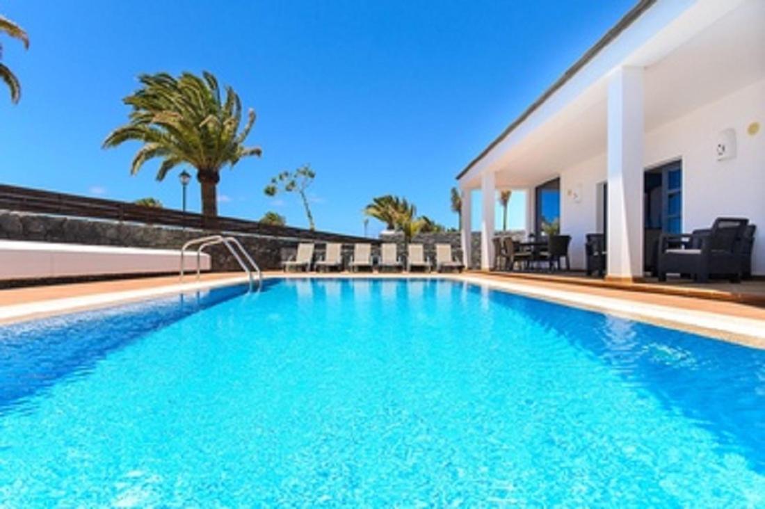 Villas Mamma Mia Pool Heat Private & Jacuzzi Playa Blanca  Ngoại thất bức ảnh