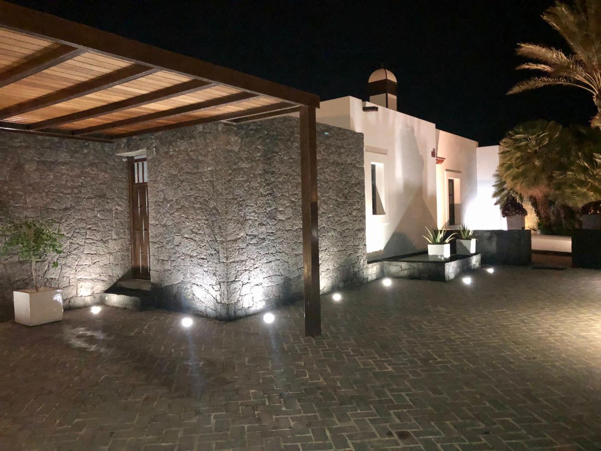 Villas Mamma Mia Pool Heat Private & Jacuzzi Playa Blanca  Ngoại thất bức ảnh